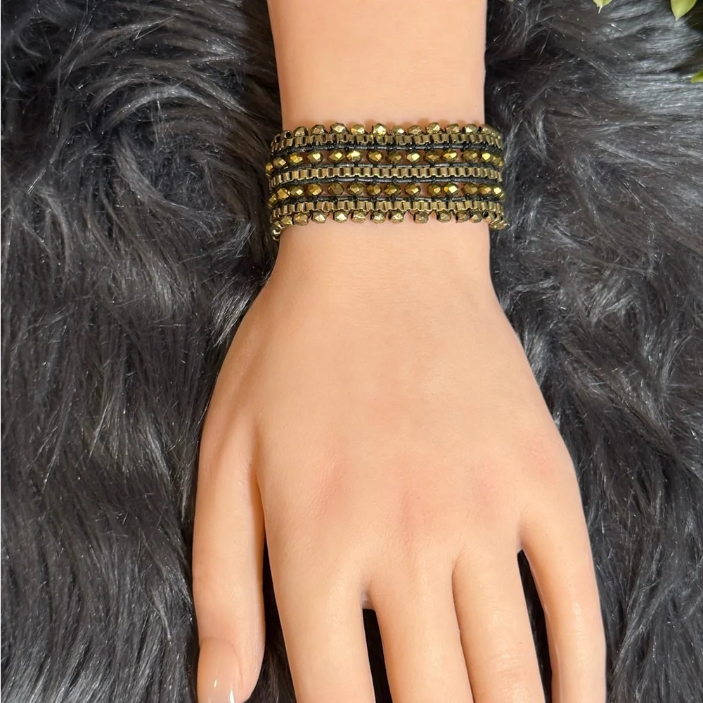 Gold-Tone‎ Beaded Bracelet - Women's Fashion Jewelry (d)